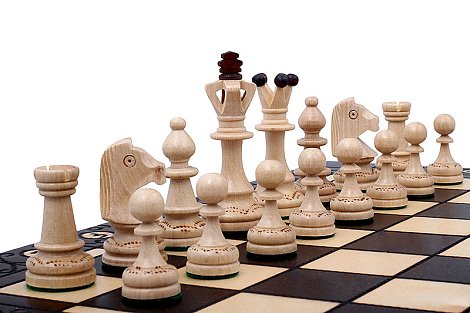 Kde koupit dřevěné šachy? Šachový obchod