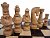 Vyřezávané dřevěné šachy