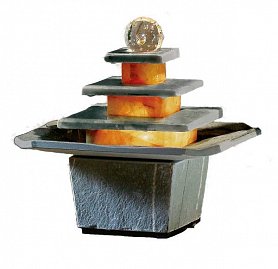 Kamenná fontána Mandala