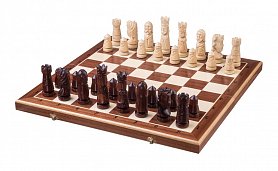 Dřevěné šachy Castle
