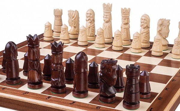 Dřevěné luxusní šachy Castle velké
